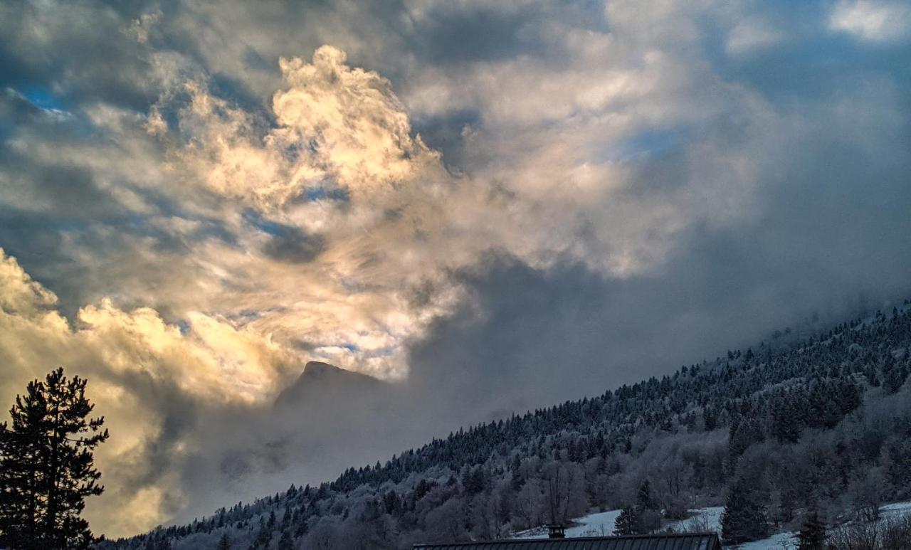 Saint Bernard du Touvet Appartement De Plain-Pied En Montagne Avec Vue Merveilleuse Sur Le Massif De Belledonne מראה חיצוני תמונה